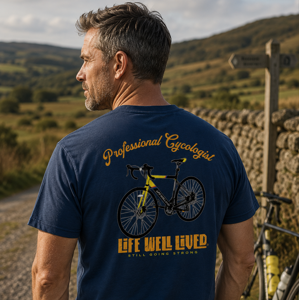 Professional Cycologist - Cyclist T-Shirt